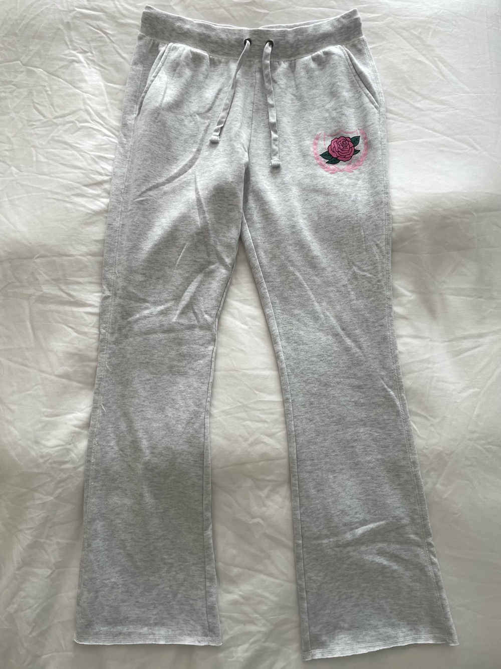Aeropostale Women’s Wide Leg Sweatpants Medium Light Grey